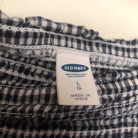 Old Navy Top - Picture 3 of 4